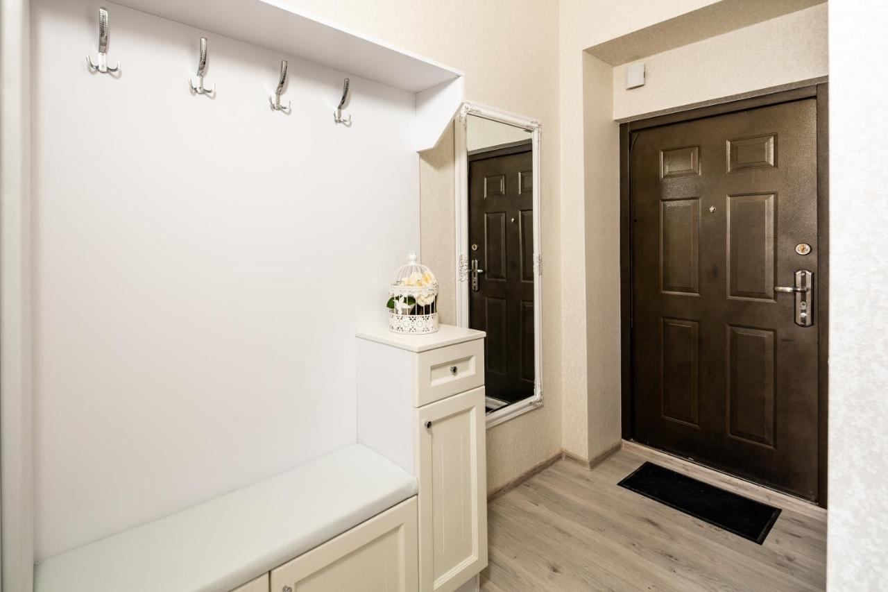 Alfa Apartments Krekhivska 11 Lviv Exteriör bild