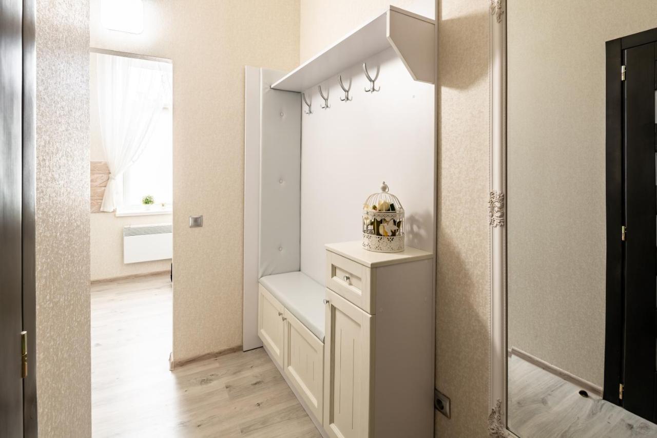 Alfa Apartments Krekhivska 11 Lviv Exteriör bild