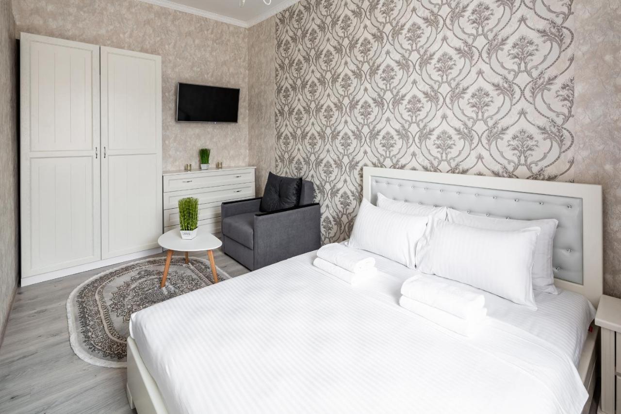Alfa Apartments Krekhivska 11 Lviv Exteriör bild